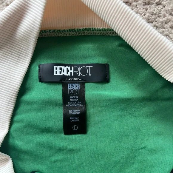 New Beach Riot Riza top + Alexis bikini size L - Picture 6 of 11